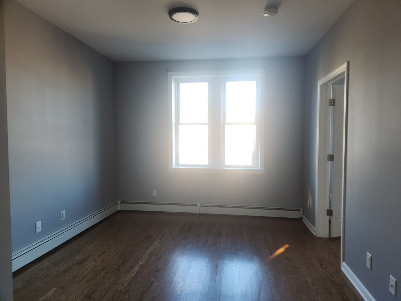 7628 John F. Kennedy Boulevard - Photo 5 of 10