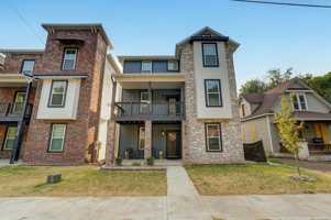 featured image of 308 S Hampton Ave