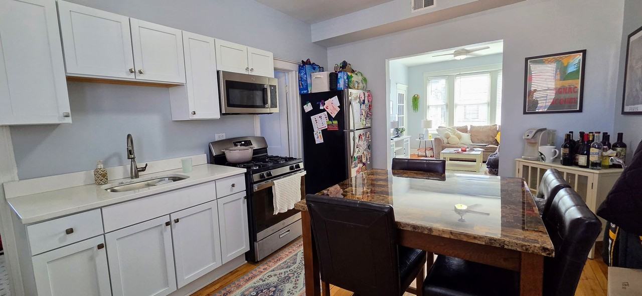 2150 W Iowa St - Photo 2 of 14