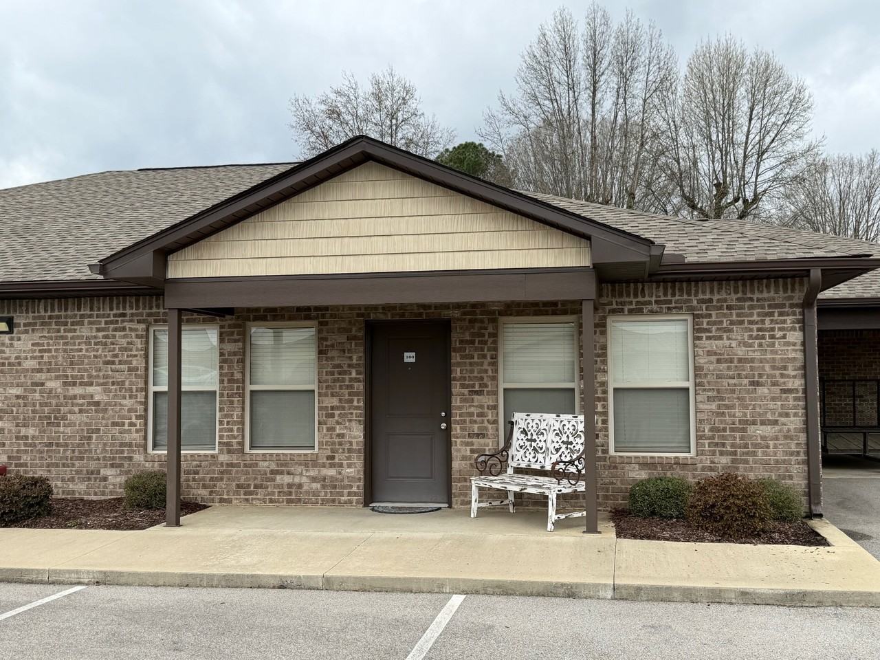 The Oaks on Chisholm - Photo 3 of 50