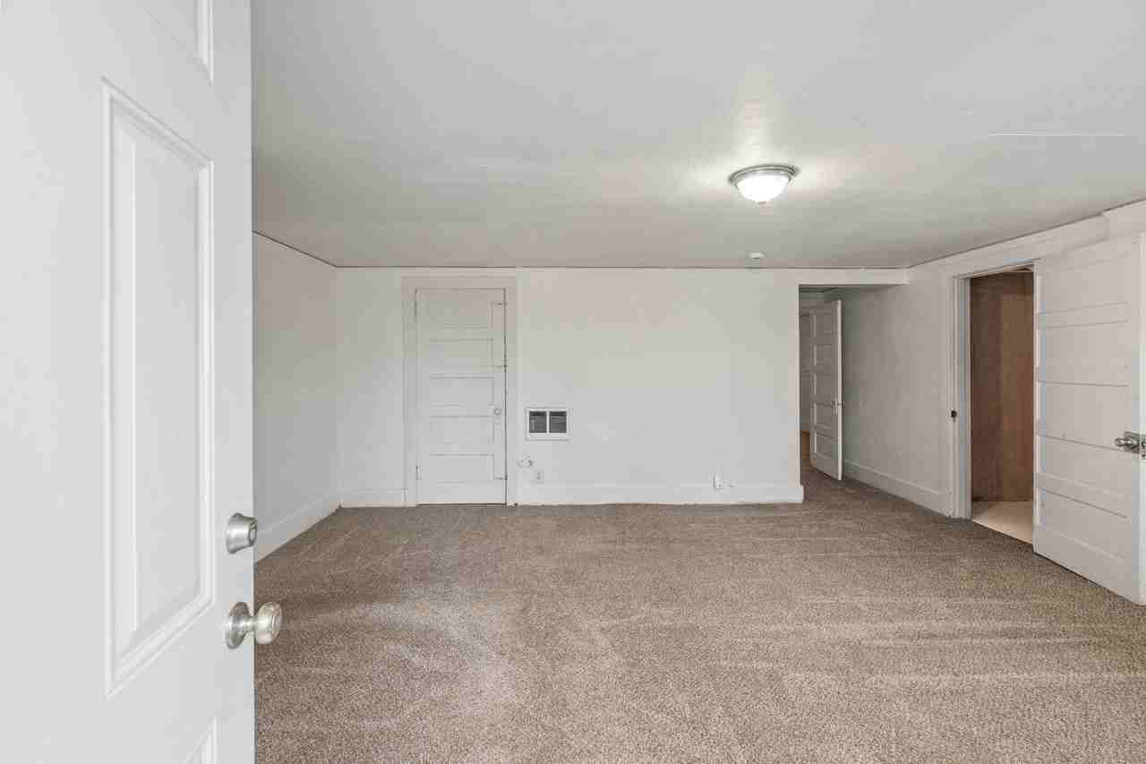 122 West Second Street - Photo 2 of 17