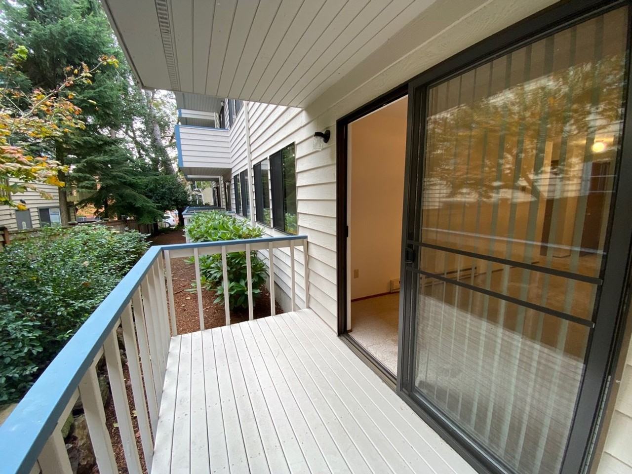Shorecrest Apartments - Photo 7 of 28