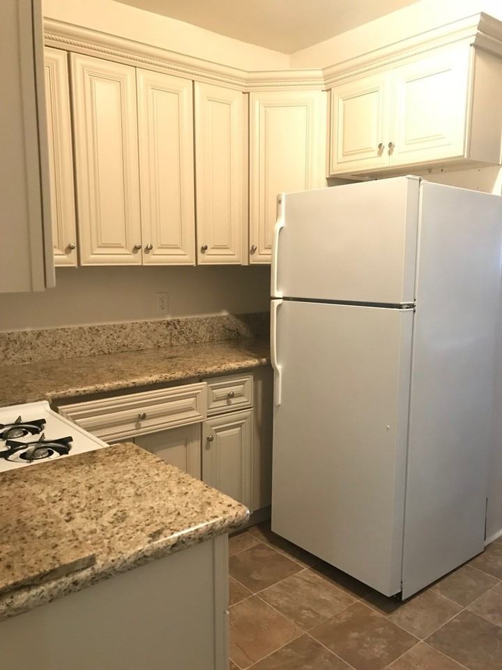 3574-3580 4TH AVENUE  ** - Photo 5 of 33