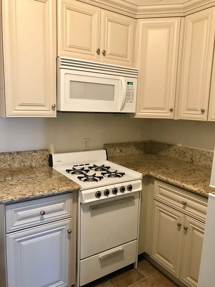 3574-3580 4TH AVENUE  ** - Photo 6 of 33