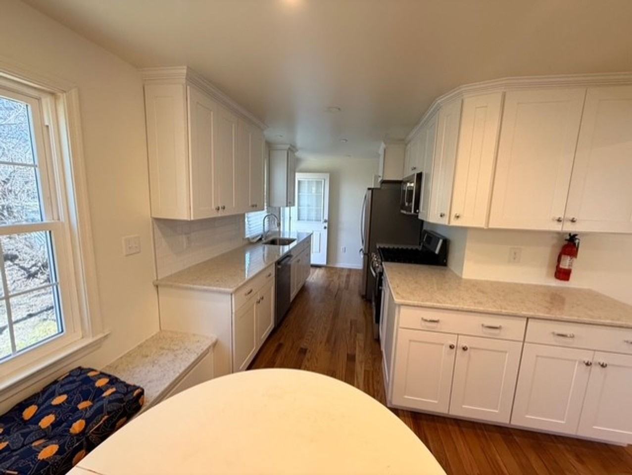 1133 1133 Center Lane - 1133 Center Lane - Photo 5 of 16