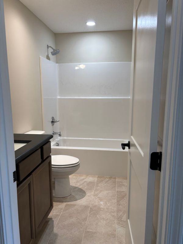 6632 Johnbo Way - Photo 5 of 20