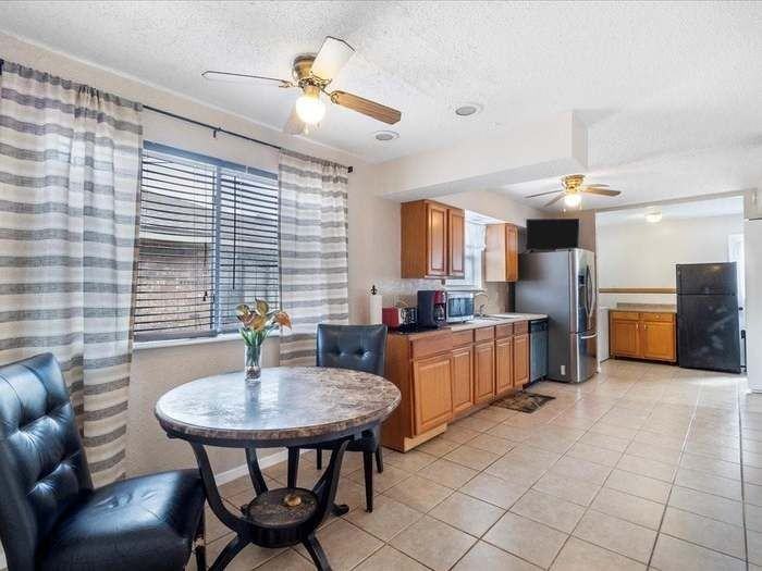 4732 W Esplanade Ave - Photo 2 of 9