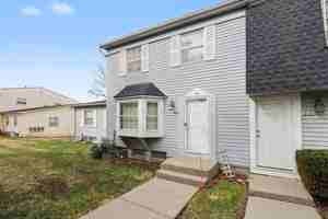 featured image of 216 Lake Village Dr