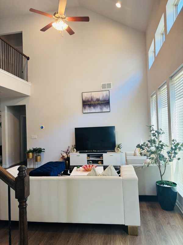 349 Rend Dr - Photo 6 of 28