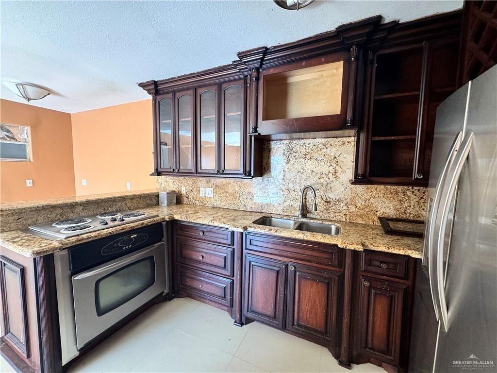 1804 Oasis Ave ##308 - Photo 3 of 11