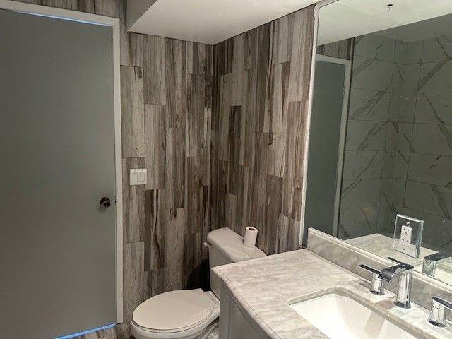 2420 Freeman Dr - Photo 4 of 7