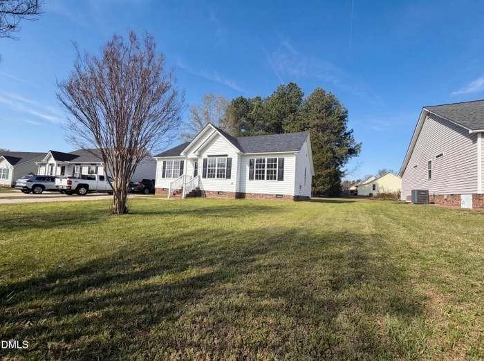 406 Landing Place Dr - Photo 3 of 16