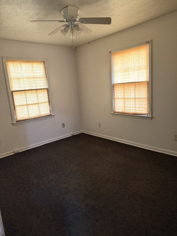 108 Jarboe St #108 - Photo 4 of 4