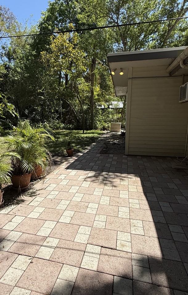 620 Sw 13th Ave - Photo 4 of 15