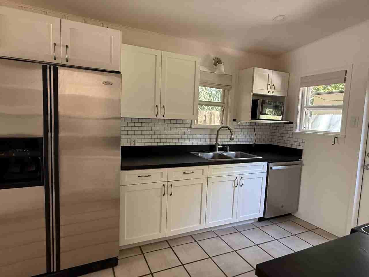 620 Sw 13th Ave - Photo 6 of 15