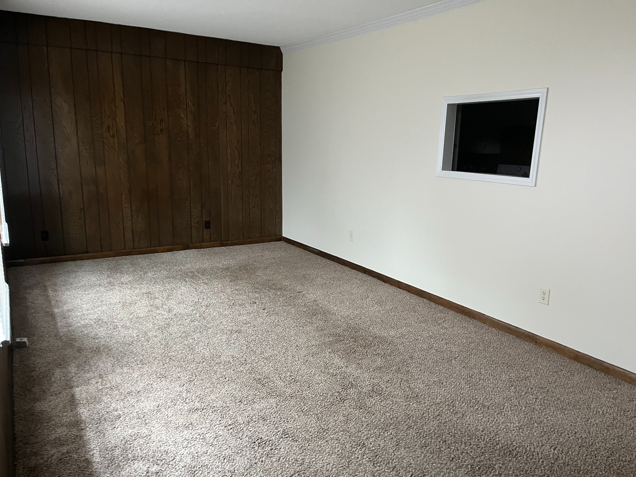 123 Norris Ave #D - Photo 2 of 5