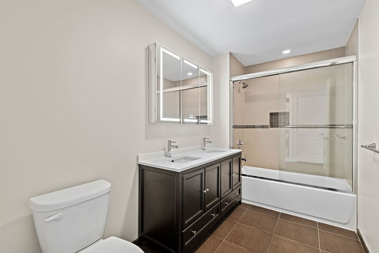 The Hudson Lofts - Photo 5 of 19