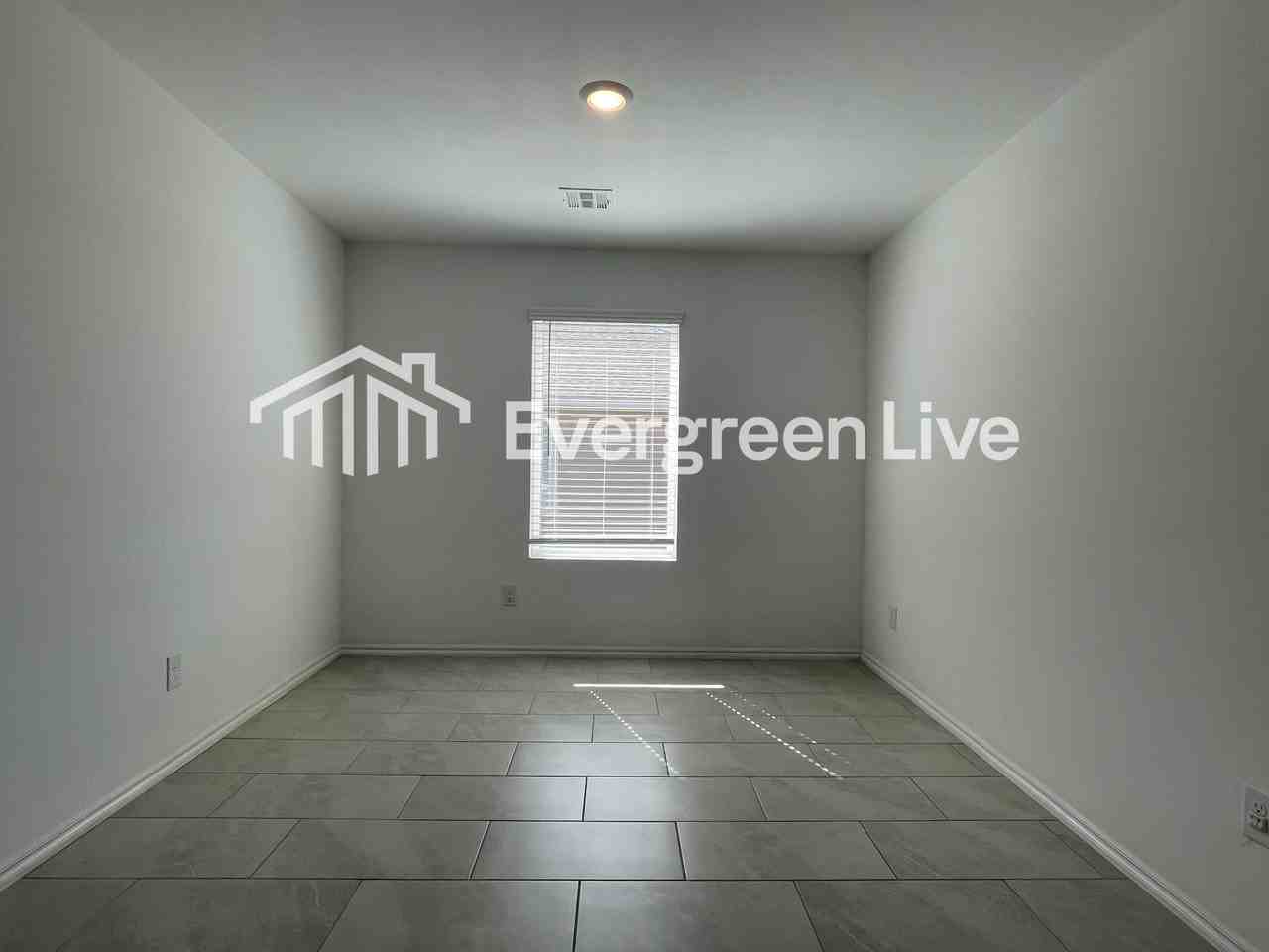 10952 Sw 23rd Pl - Photo 7 of 19