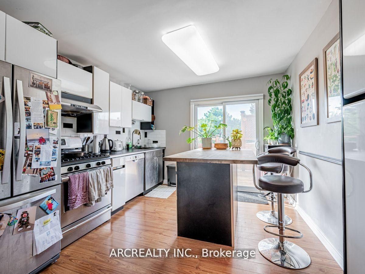 17 Garnet Avenue - Photo 7 of 19