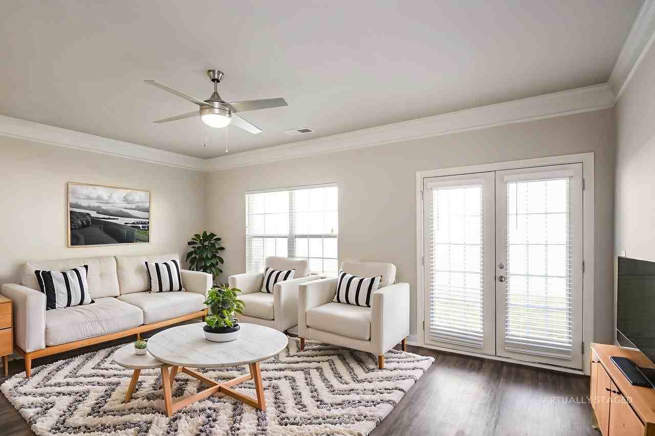 67 67 Madaline Ln - Photo 2 of 47
