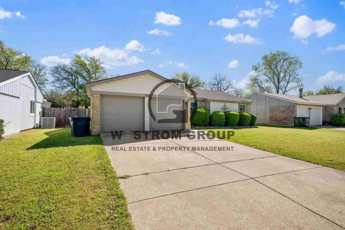 5309 Windy Meadow Dr - Photo 3 of 9