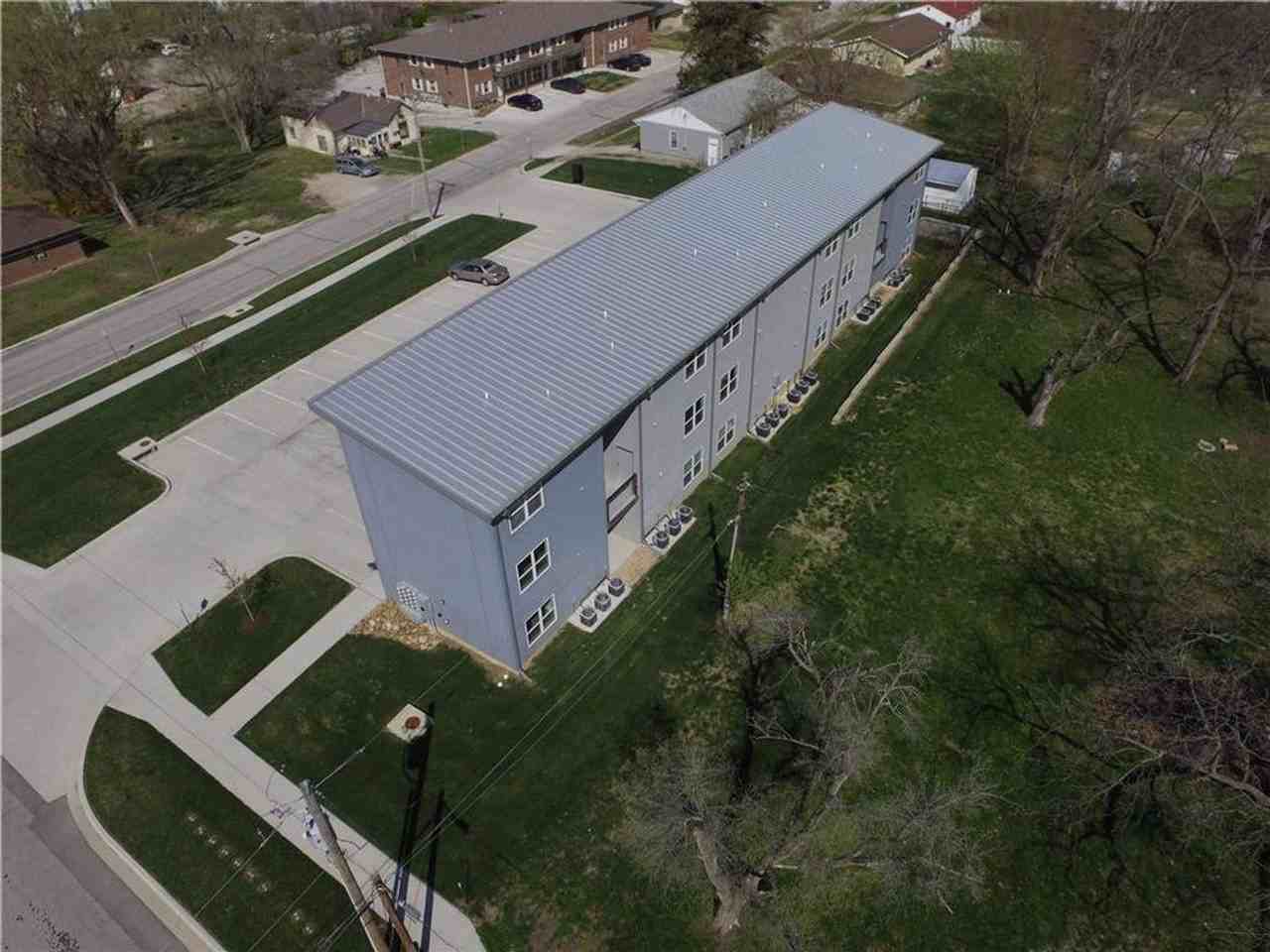 404 404 Jefferson St - 404 Jefferson St. #O - Photo 2 of 11