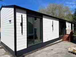 featured image of 1320 River St