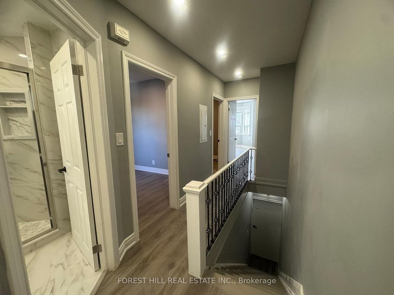 32 Earlscourt Avenue - Photo 6 of 11