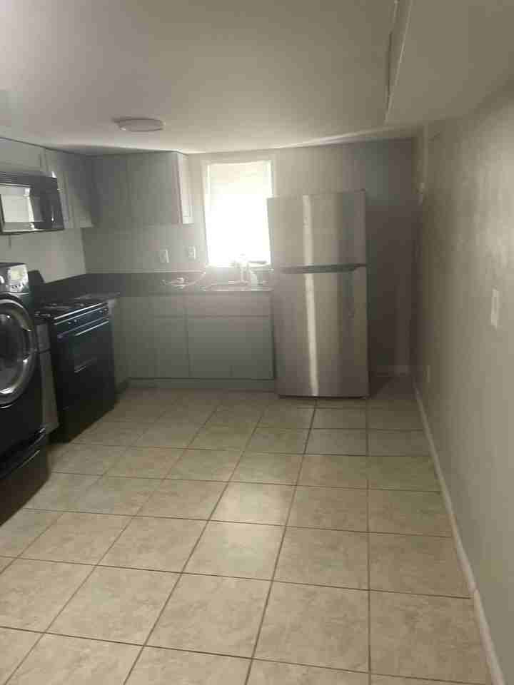 3715 Pascal Ave - Photo 4 of 20