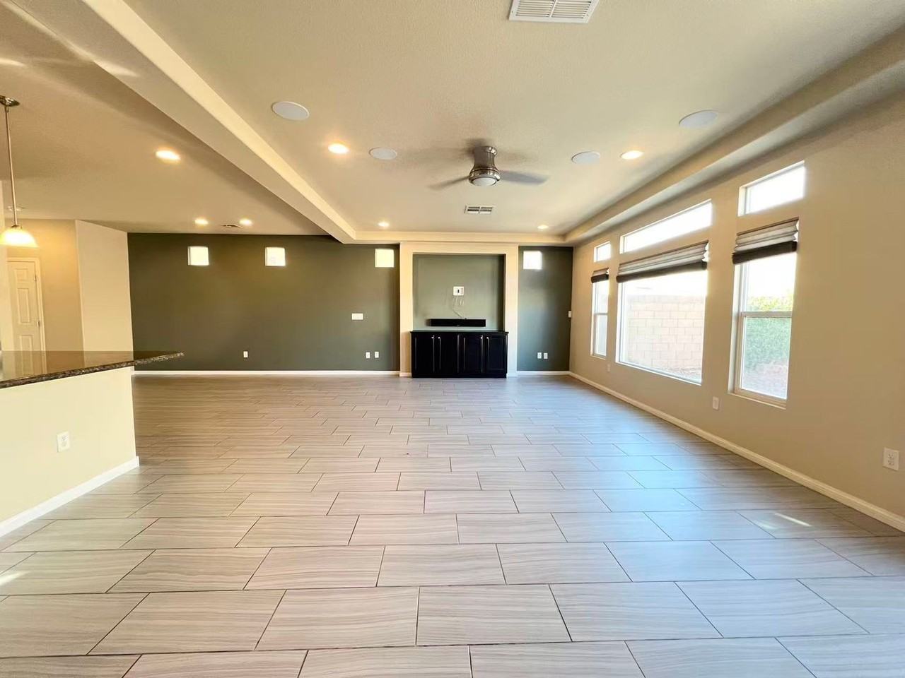 5638 Bartlett Ridge Ct - Photo 6 of 32