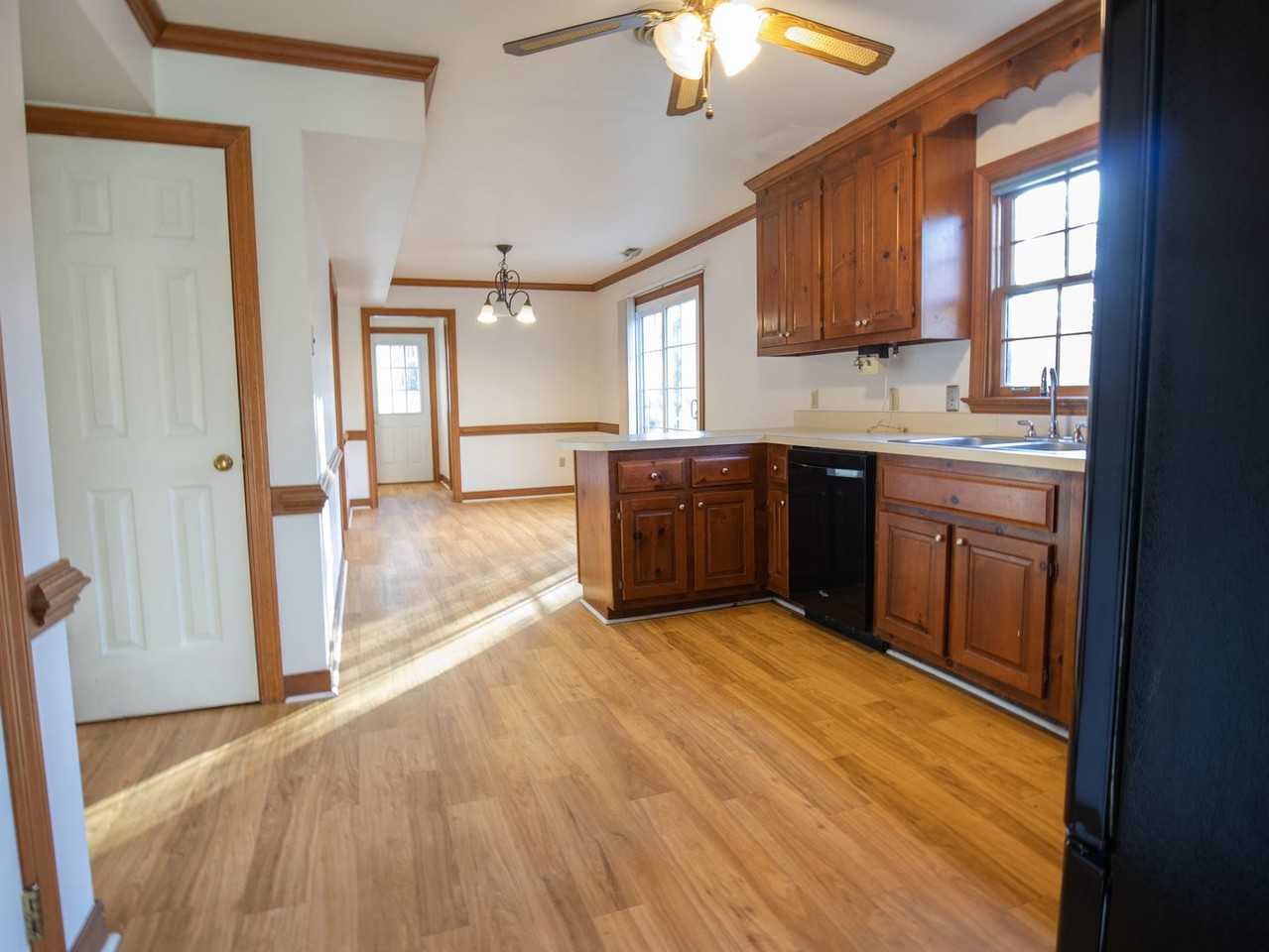 12421 Perrywinkle Rd - Photo 6 of 21