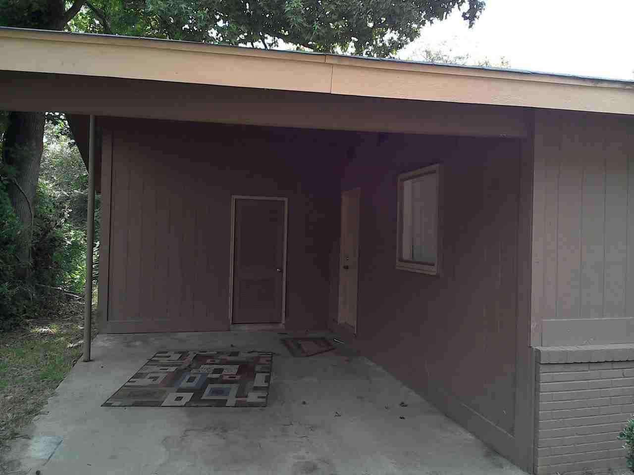 1537 Edgechester Ave - Photo 3 of 36