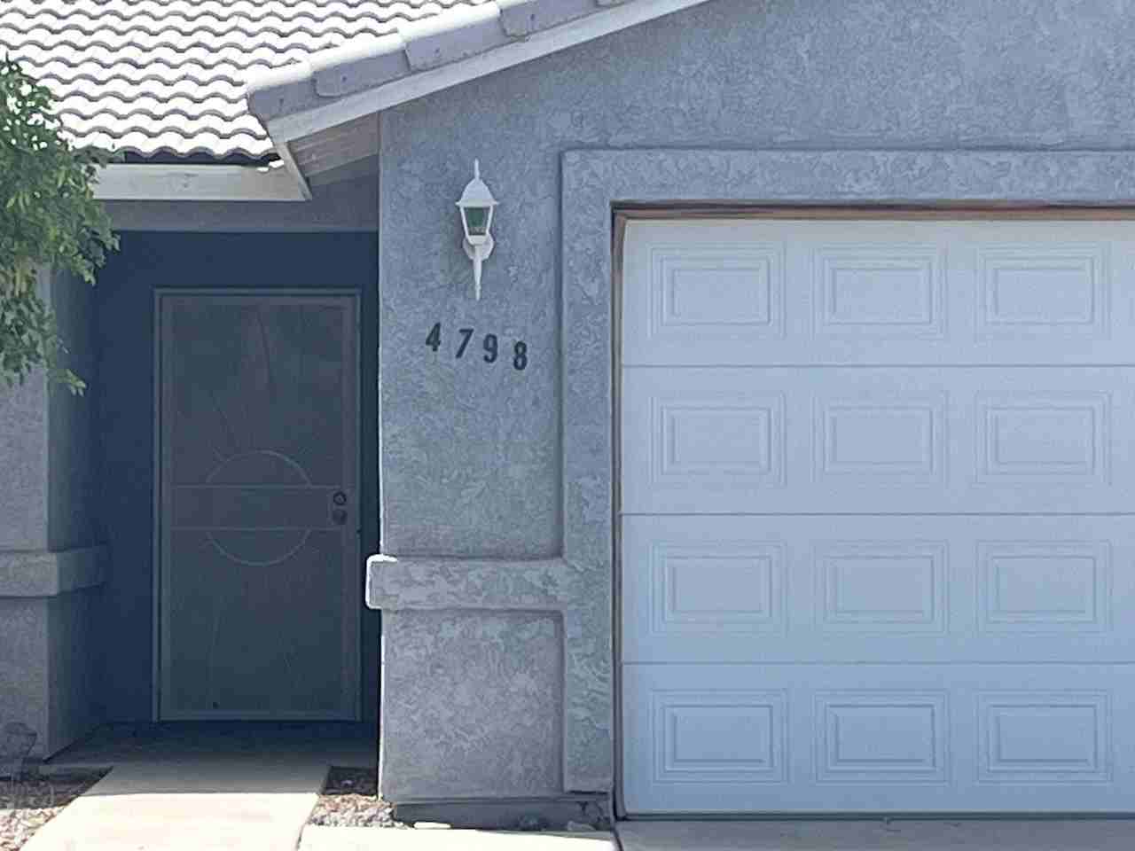 4798 S Castilla Dr - Photo 2 of 21