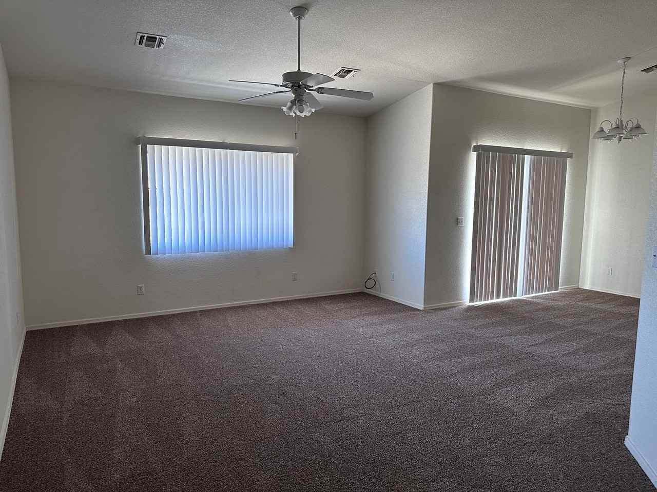 4798 S Castilla Dr - Photo 4 of 21