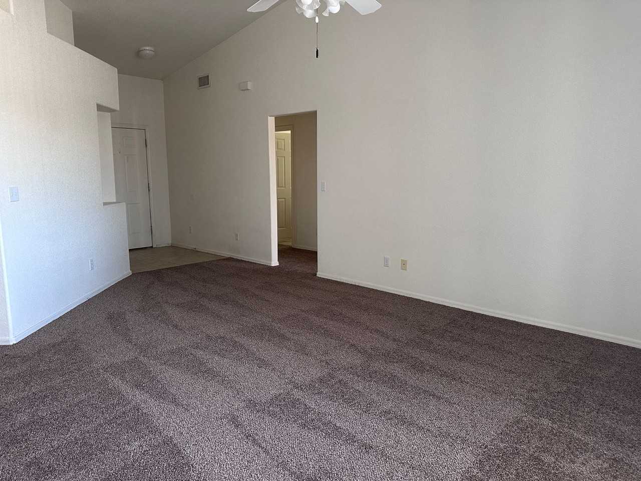 4798 S Castilla Dr - Photo 6 of 21