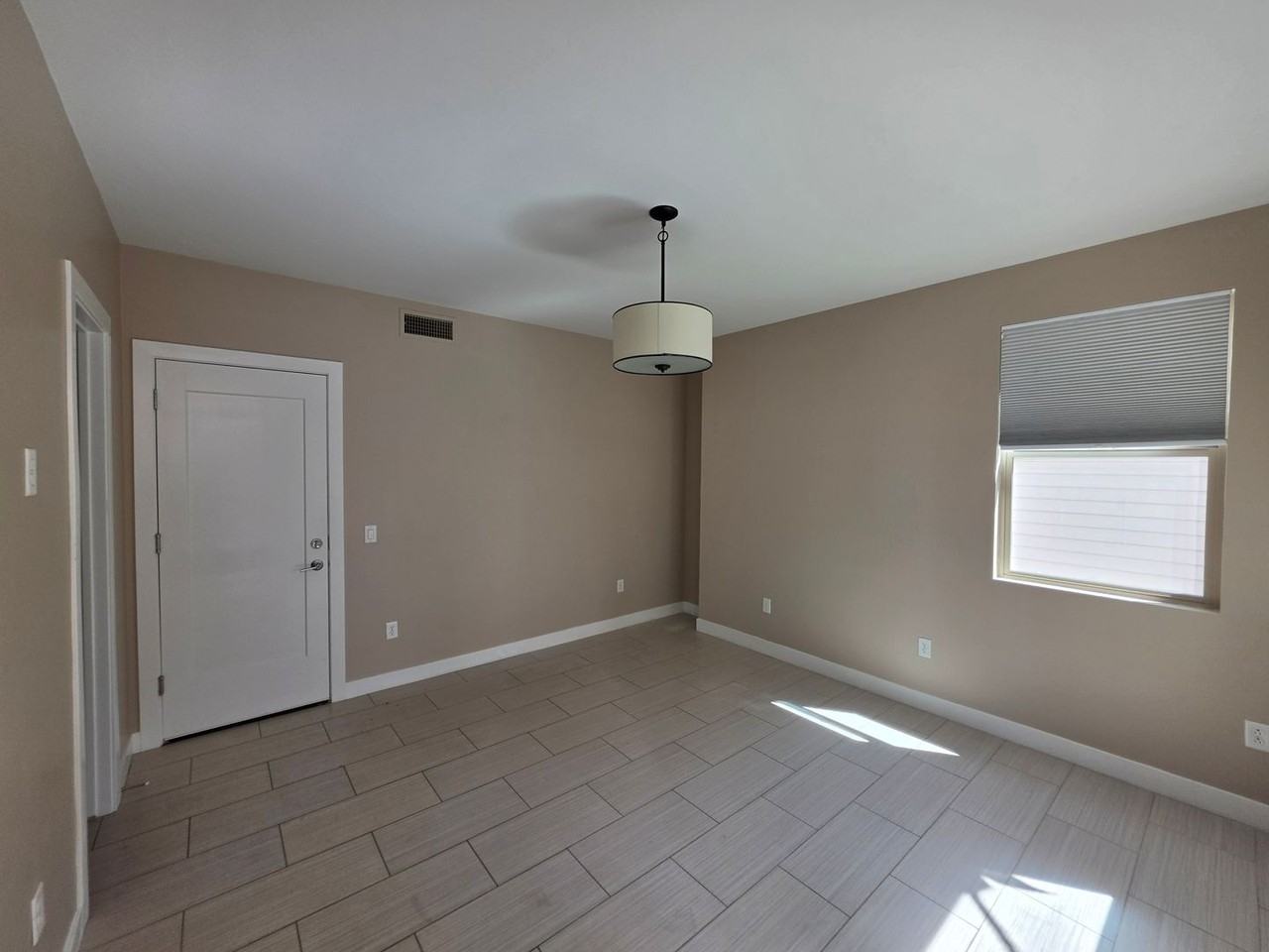 1106 E Weber Dr #1014 - Photo 3 of 33