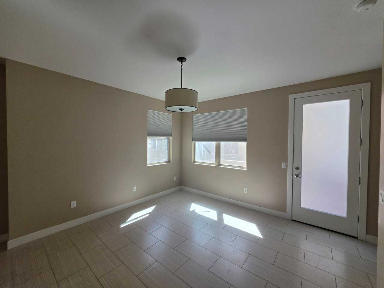 1106 E Weber Dr #1014 - Photo 4 of 33