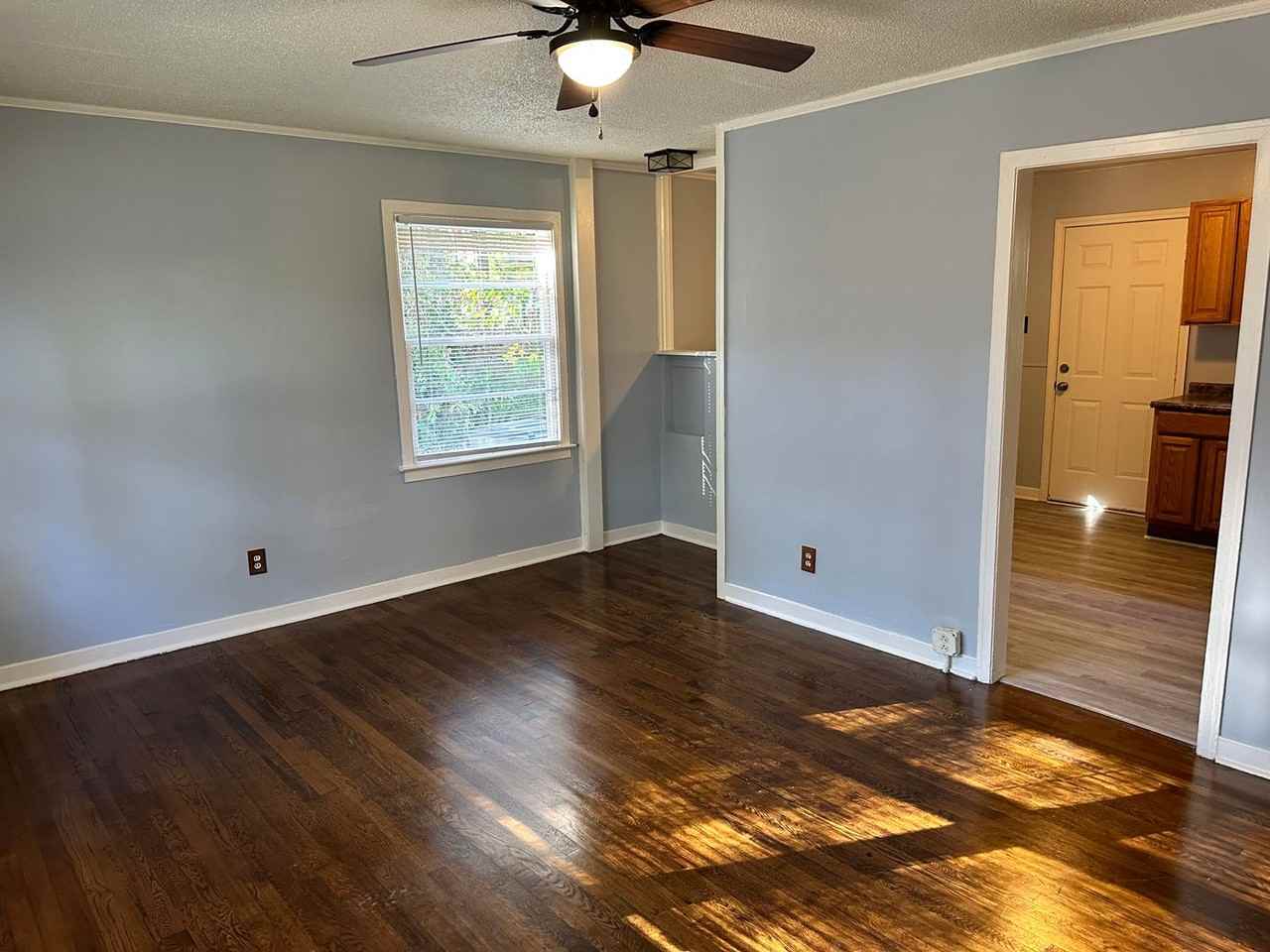 2135 Purser Dr - Photo 3 of 9