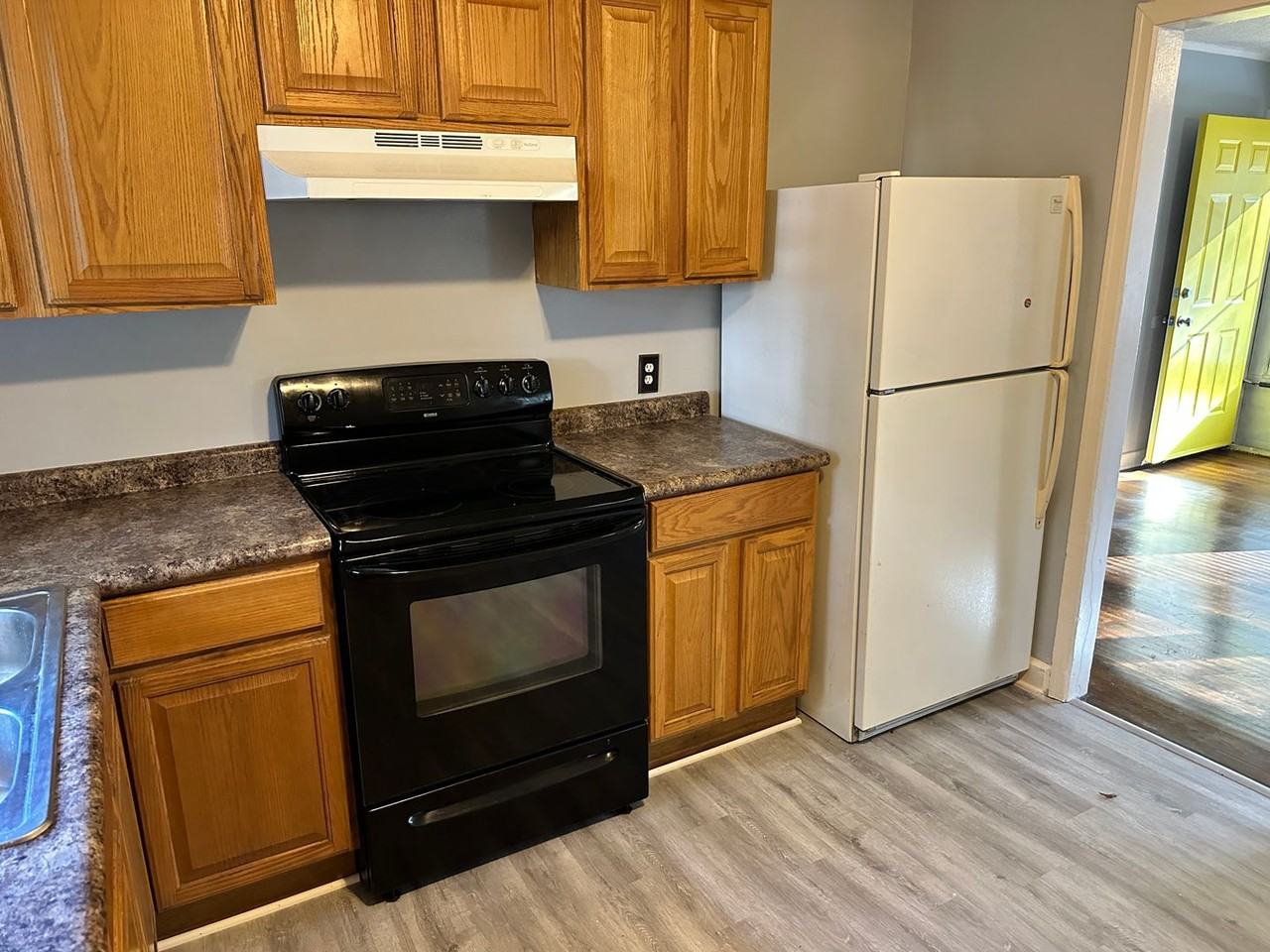 2135 Purser Dr - Photo 4 of 9