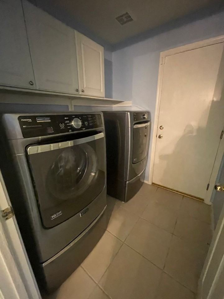 3537 N 64th St - Photo 4 of 23