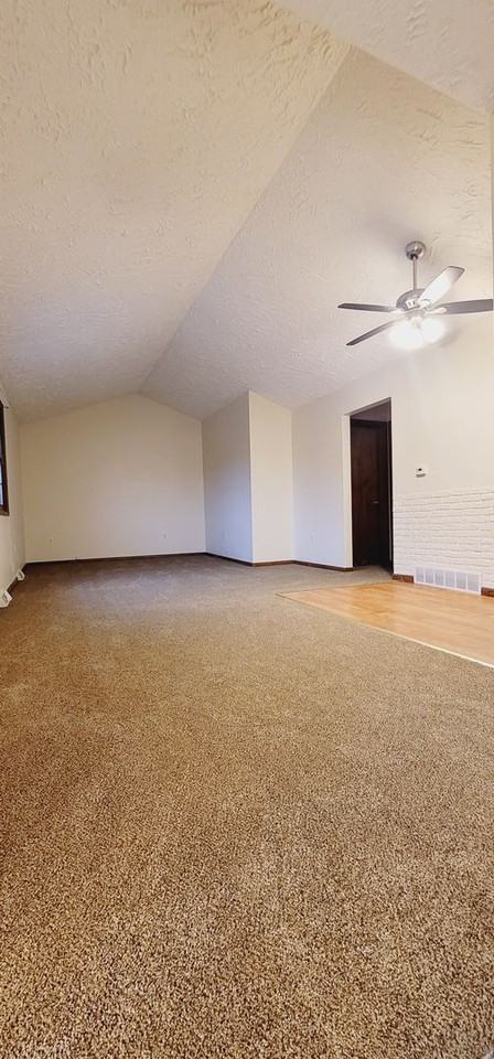 8578 Kirsch Rd - Photo 2 of 11