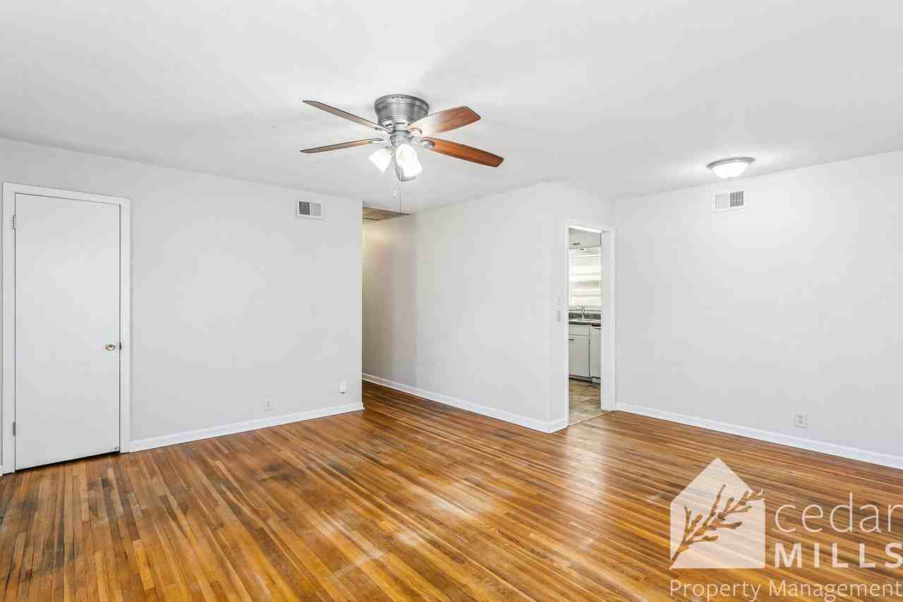 1001 W Meikle Rd - Photo 2 of 14