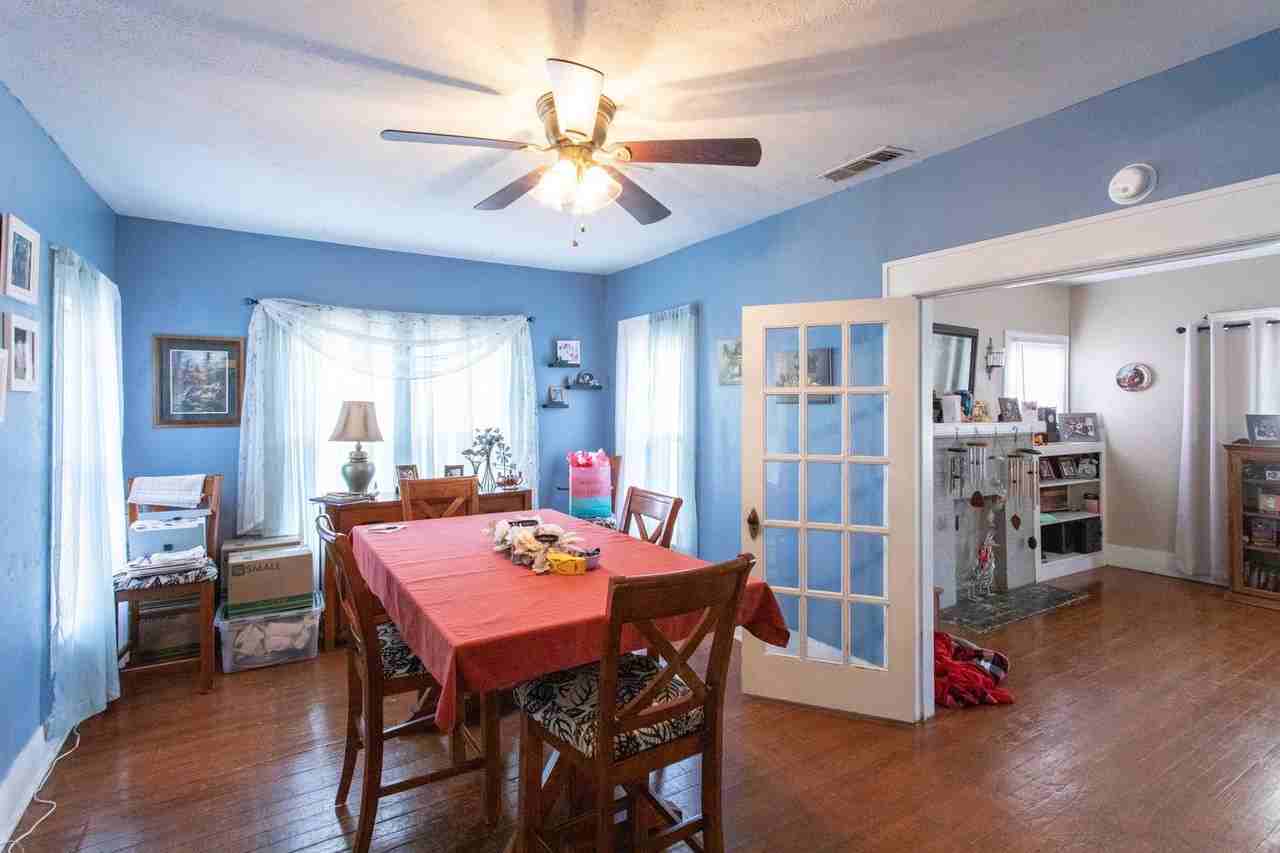 123 Avenue C - Photo 7 of 25