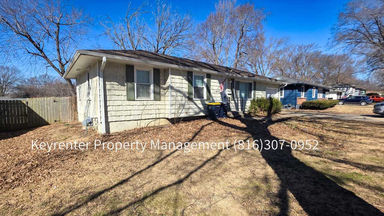 9414 Palmer Ave - Photo 2 of 28