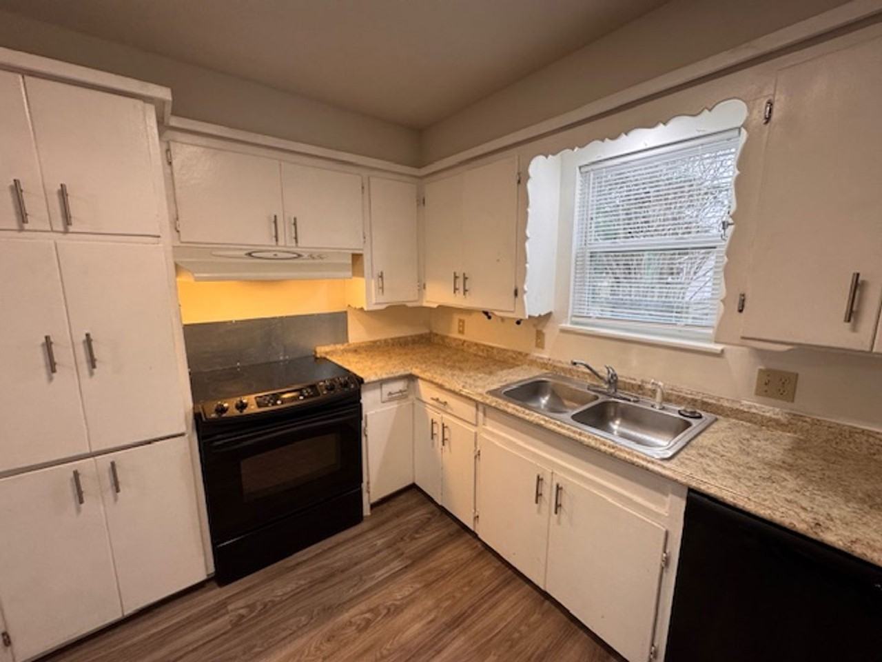 620 Dakota St - Photo 6 of 19