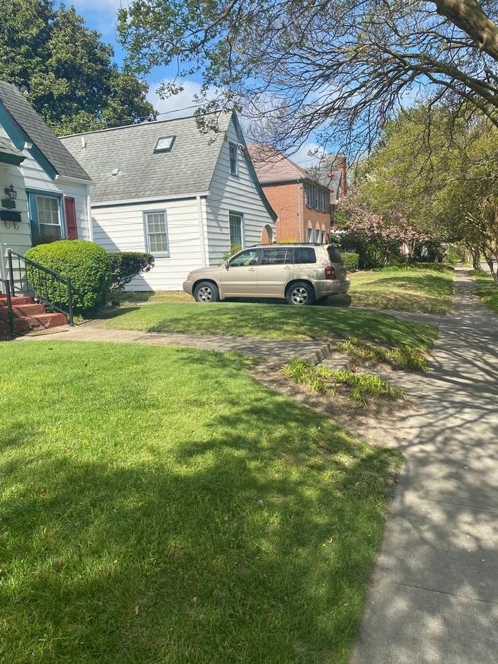 1217 Woodrow Ave - Photo 3 of 8