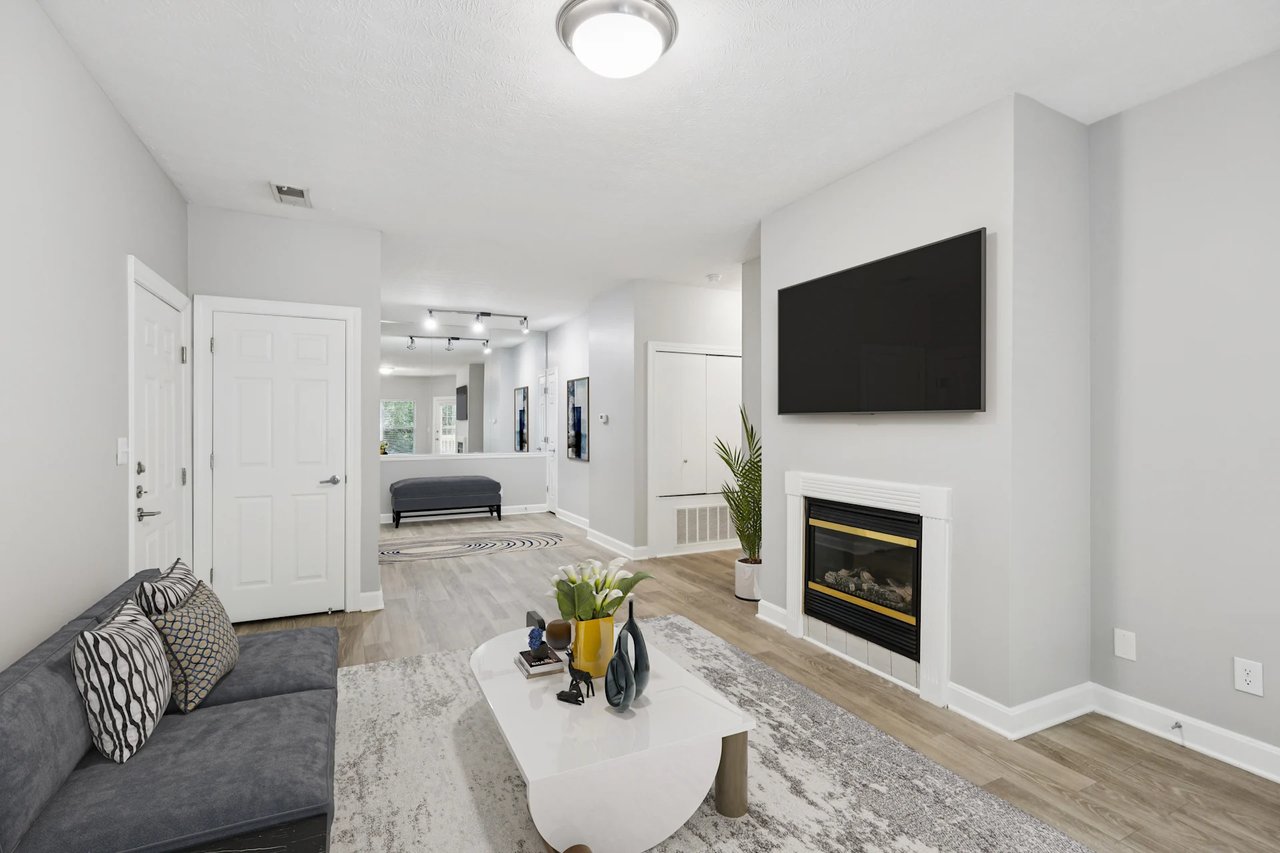 Aspenwood Apartments - Photo 4 of 35