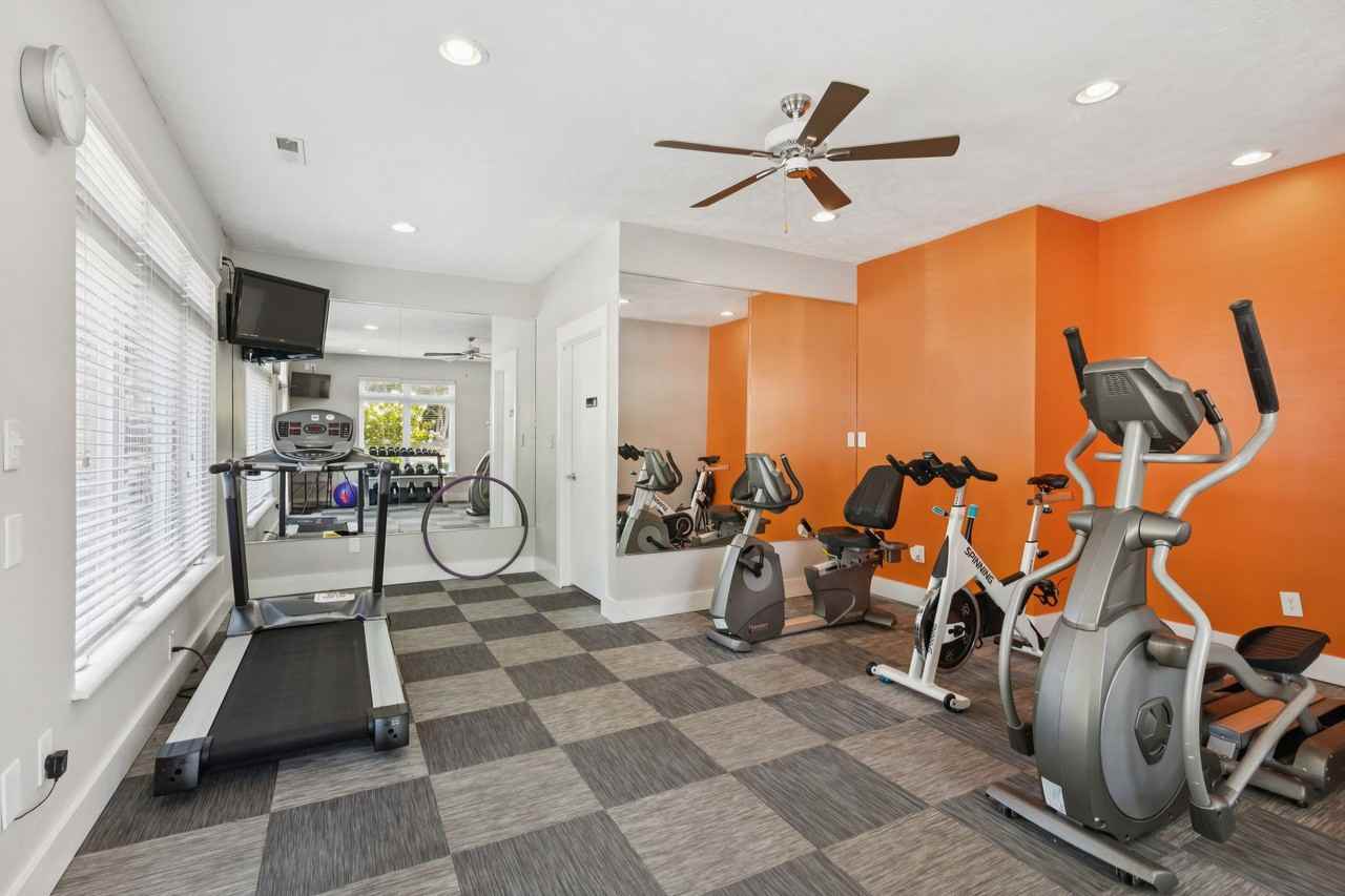 Aspenwood Apartments - Photo 3 of 27