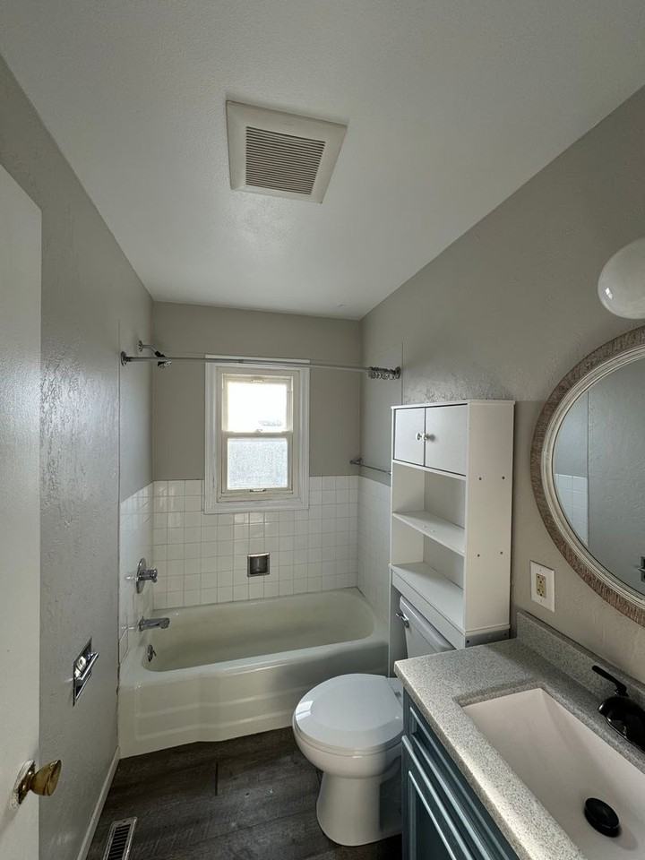 113 Pleasant Dr - Photo 7 of 8