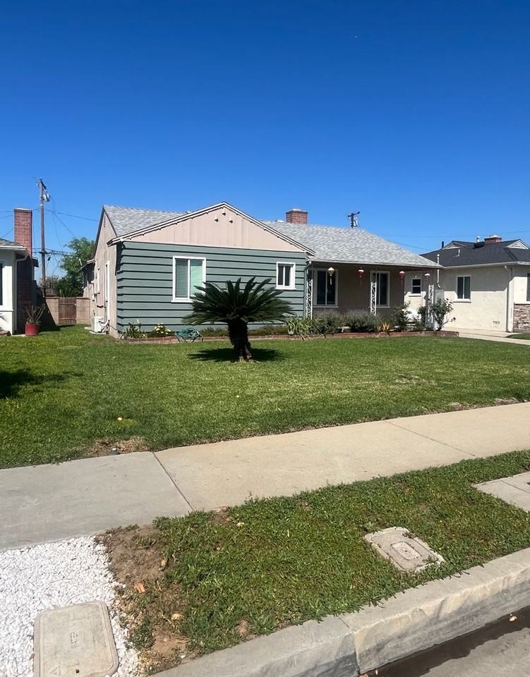 817 S 10th St - Photo 4 of 49